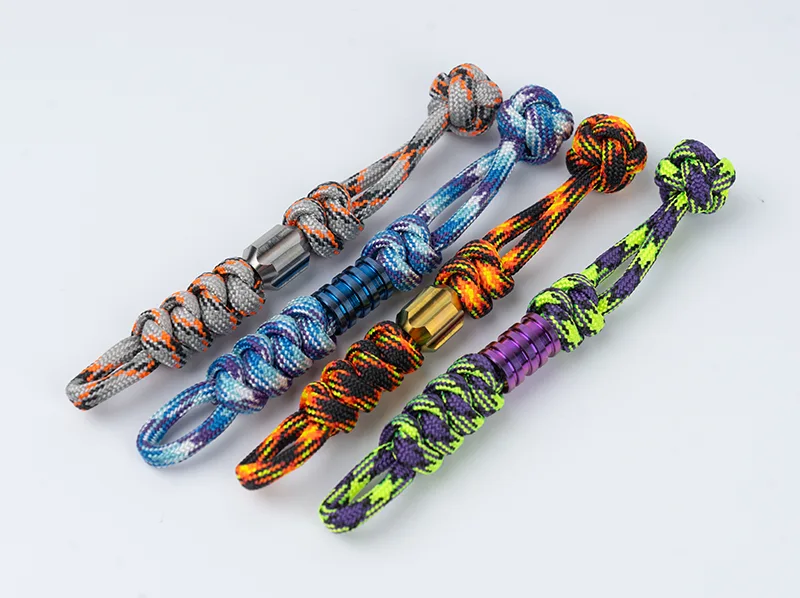 Artisanat de paracorde tissé à la main